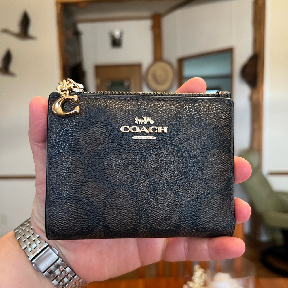 Coach Snap Wallet Card Case